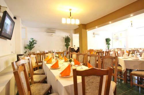 Hotel Dynes