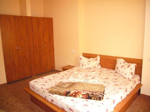 Hostal Vila Senator 1