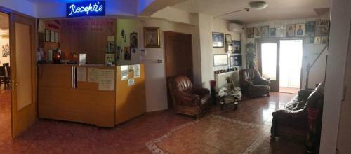Hotel Roxy & Maryo