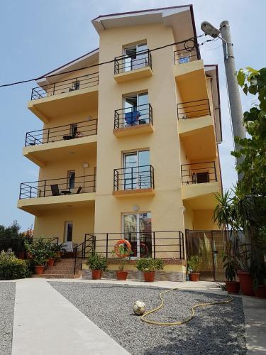 Hostal Vila Orient 2