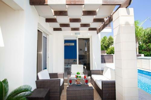 Villa Maison Menelaos