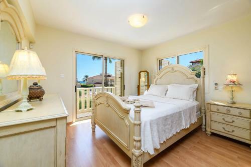 Nefeli Larnaca Beach Villa