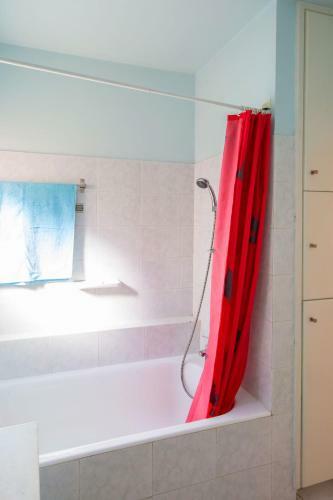 Fig Tree Beach Apartment 3