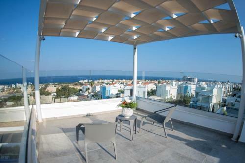 Sapphire Lagoon Villa