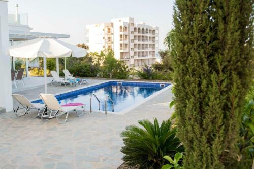 Travertine Cove Villa