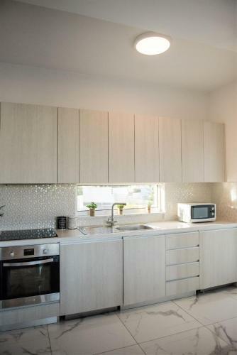 Travertine Cove Villa