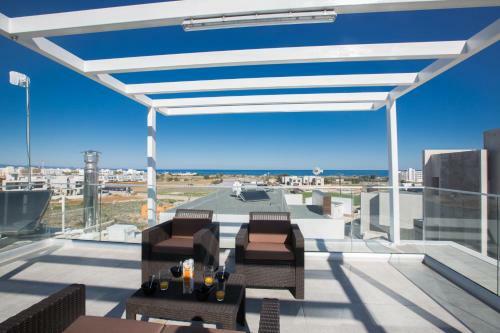 Oli Vine Villas