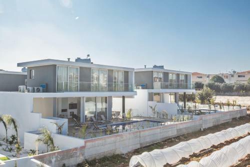 Oli Vine Villas