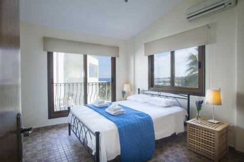 Protaras Fig Tree Bay Villa Buena