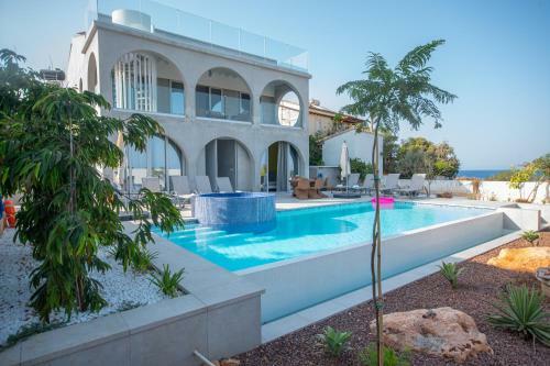 Protaras Oasis Seafront Villa