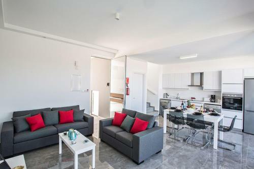 Villa Olive Silver Brand New Contemporary 2bdr Protaras Villa With Private Pool