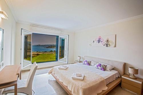 Villa In Protaras Sleeps 8 Includes Swimming Pool And Air Con 8