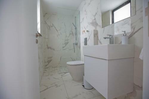 Villa Colour Residerences