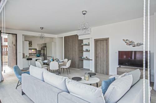 Villa Colour Residerences