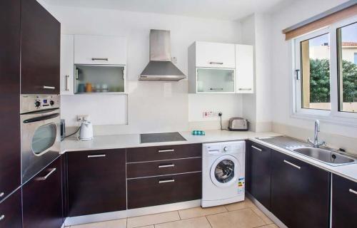 Villa In Protaras Sleeps 6 Includes Swimming Pool And Air Con 7