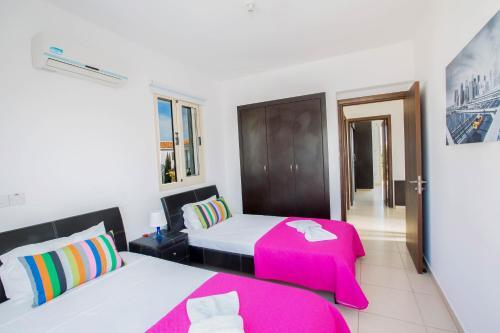 Villa In Protaras Sleeps 6 Includes Swimming Pool And Air Con 4 6
