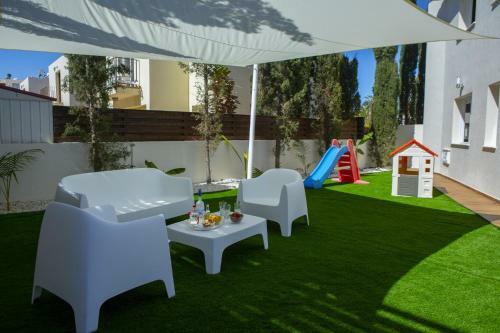 Tsokkos Luxury Villa