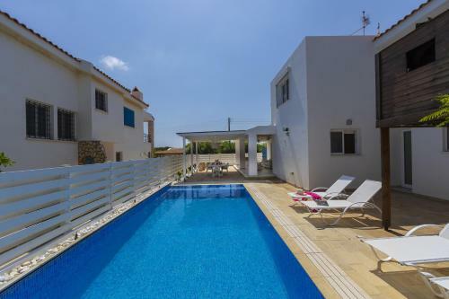 Protaras Villa Serifos By The Sea