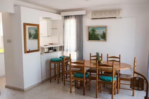 Stay Pernera Villa