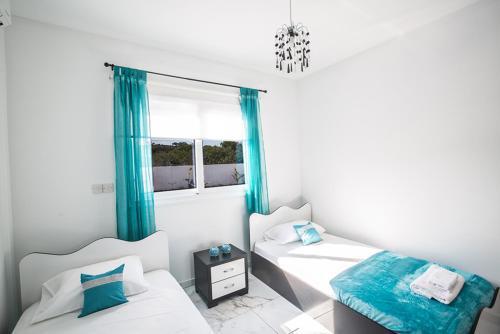 Cyprus Villa Minutes From The Beach, Protaras Villa 1195
