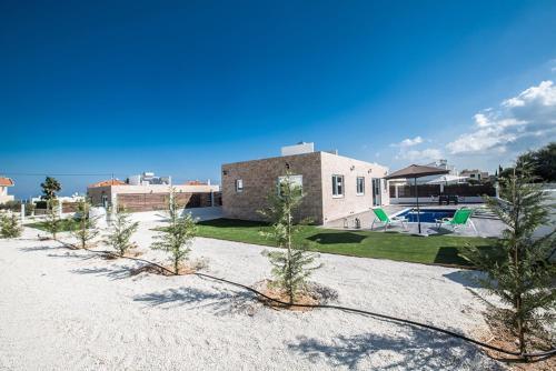 Cyprus Villa Minutes From The Beach, Protaras Villa 1195
