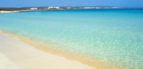Cyprus Villa Minutes From The Beach, Protaras Villa 1195