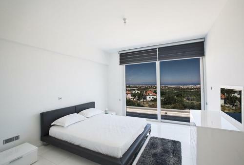 Villa Saranta Gold - Exquisite 3 Bedroom Protaras Villa With Private Pool And Panoramic Views