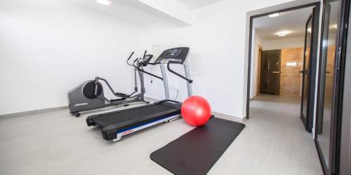 Villa In Protaras Sleeps 8 Includes Swimming Pool And Air Con 9