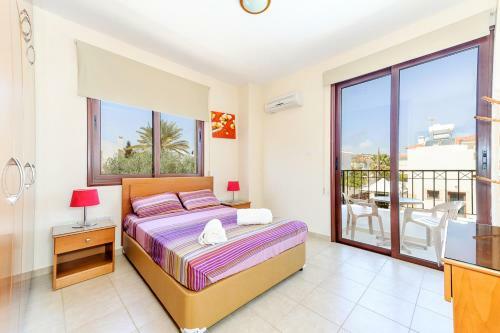 Villa In Protaras Sleeps 6 Includes Swimming Pool And Air Con 7 4