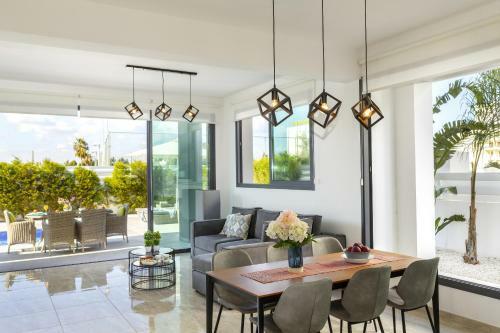 Pernera Beach Villa