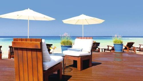 Five Bedrooms Villa 1249