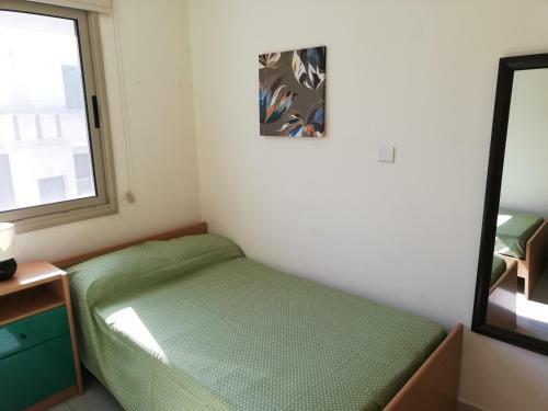 Polyxenia Holiday House