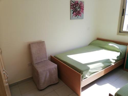 Polyxenia Holiday House