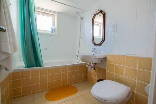 Villa Fig Tree 3 Bed Villa Heated Pool Protaras