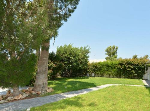 Olympic Gardens Villa