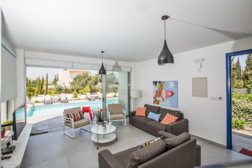 Greco Chloe Villas