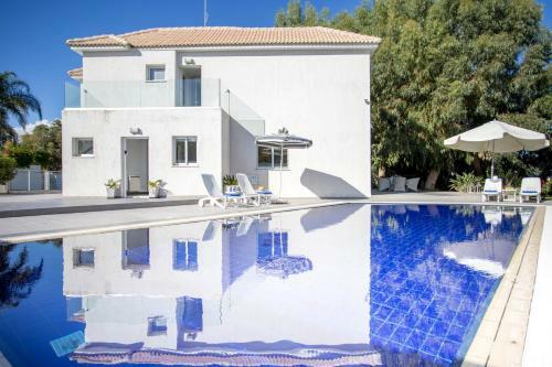 Villa Evita