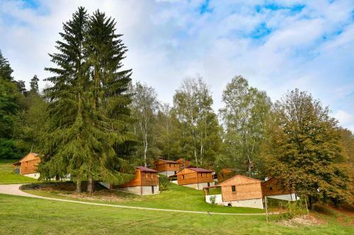 Apartamento Letovisko Chobot - Village Resort