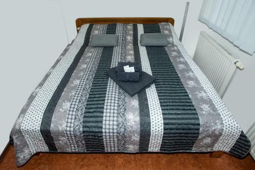 ?erti Apartm�ny