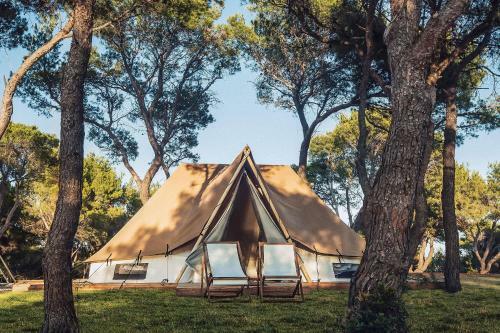 Marina & Glamping Nov� ?ivoho??