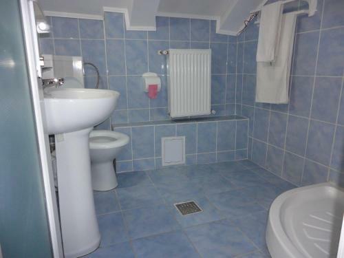Hostal Villa George