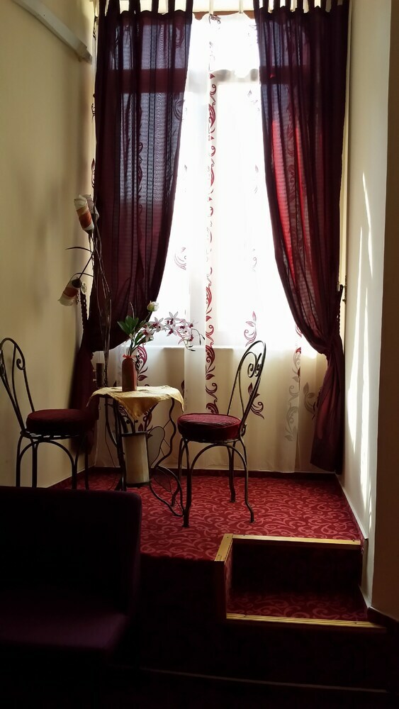 Hotel Voila