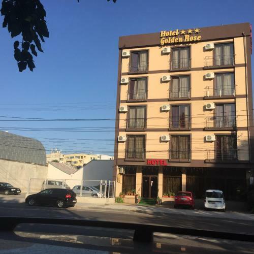 Hotel Golden Rose