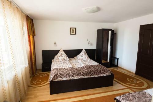Bed & Breakfast Pensiunea La Mogan
