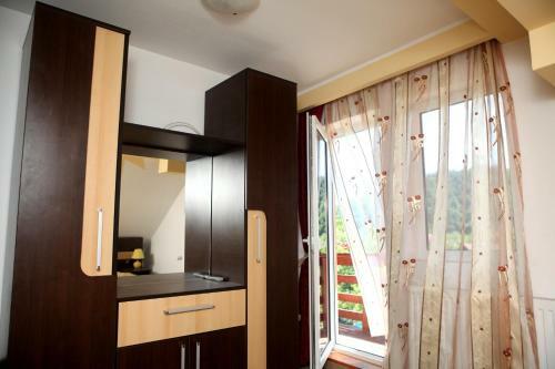 Hostal Pensiunea Dorali