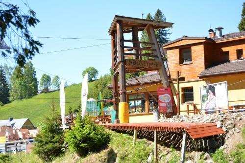 Hostal Horsk� Chata Mil�?e