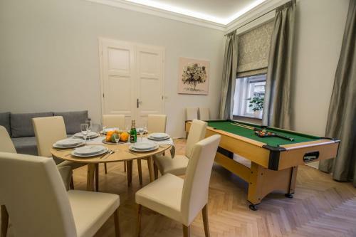 Apartamentos Ruterra Apt With Sauna And Billiards