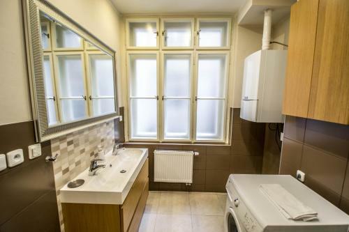 Reflection 2bdr Apartment By Ruterra