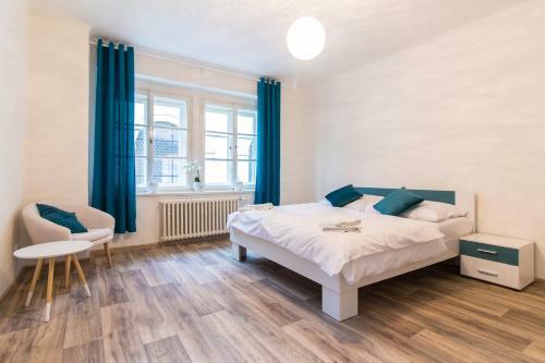 Charles Bridge Apartment