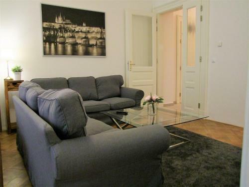 Wenceslas Square Apartments By Otsa